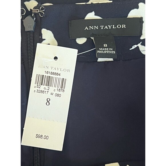 Ann Taylor Pleated Trumpet Skirt Sz 8 Navy with White Floral Lined - Picture 7 of 9